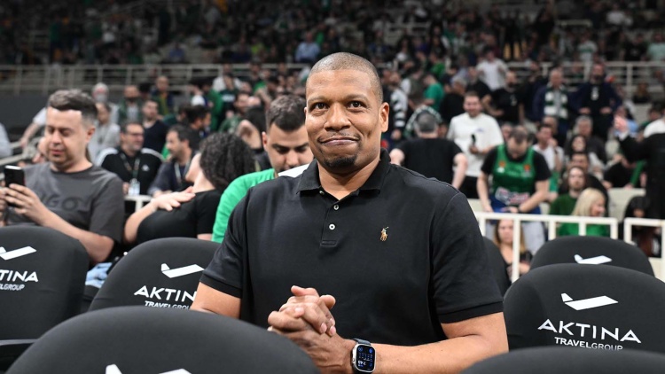 Στο ΟΑΚΑ ο Μπατίστ για το 1ο παιχνίδι του Παναθηναϊκού με τη Μακάμπι (vid)