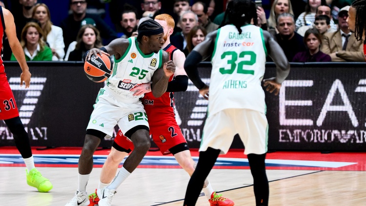 Με αεράμυνα στο Μιλάνο ο Παναθηναϊκός, έχασε από τη μισή Αρμάνι!