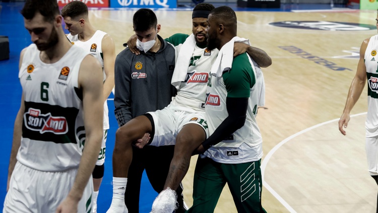 Βαρύ διάστρεμμα ο Φόστερ