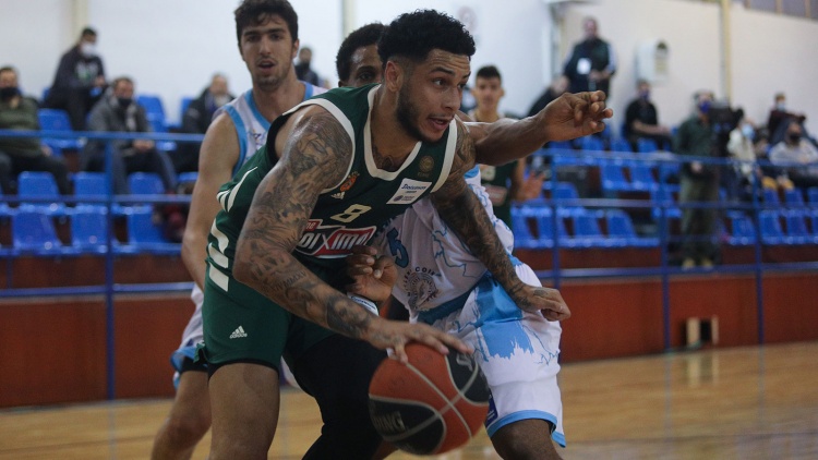 Μέσα ο Όγκαστ, εκτός ο Φόστερ με ΑΕΚ