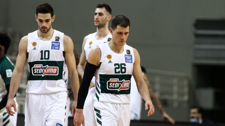 Εκτός με Μπαρτσελόνα ο Νέντοβιτς, εξαιρετικά αμφίβολος ο Παπαπέτρου