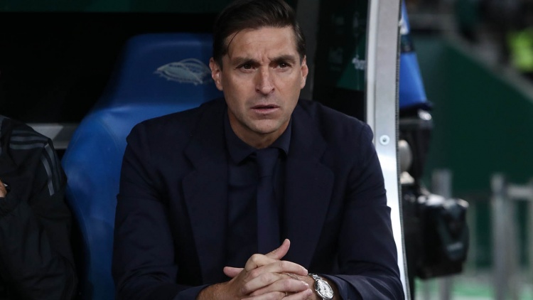 Αλόνσο στους παίκτες: «Δεν ήρθα εδώ για να πω «αντίο», μπορεί στο μέλλον να ξανασυναντηθούμε»