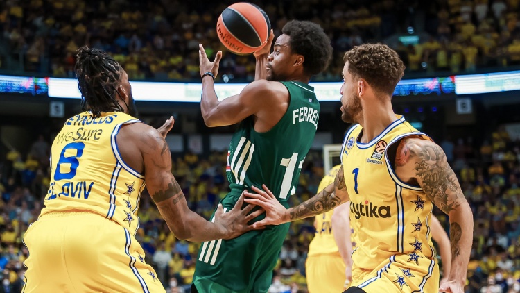 Τα στιγμιότυπα από το Μακάμπι - Παναθηναϊκός (vid)