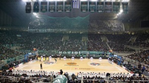 Ξεπερνάει τα 4.000 διαρκείας και συνεχίζει