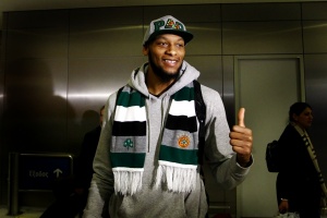 Τα χρόνια πολλά του Παναθηναϊκού στον Πέιν (vid)