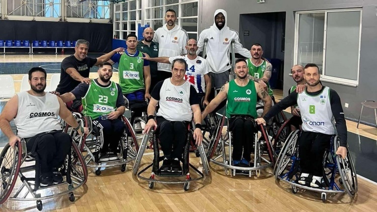 Ο Λεσόρ είδε αγώνα του Παναθηναϊκού με αμαξίδιο: «Εντυπωσιάστηκα από τη ψυχική και σωματική τους δύναμη»