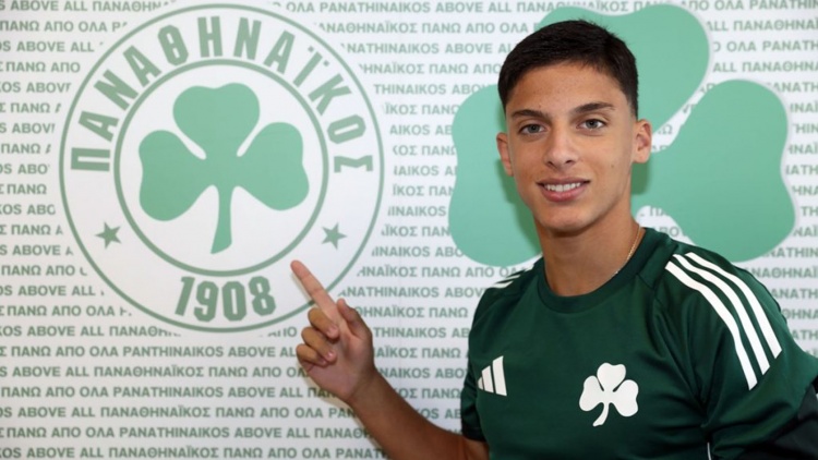Πρώτο επαγγελματικό συμβόλαιο με τον Παναθηναϊκό για τον Δημακόπουλο