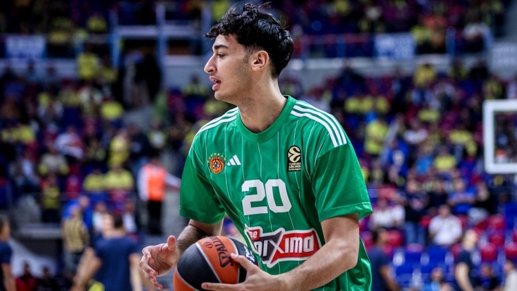 Με 10 παίκτες ο Παναθηναϊκός κόντρα στο Λαύριο!