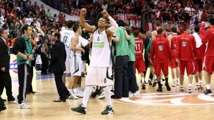 «Πράσινη»... περιποίηση στο Βερολίνο (vids)