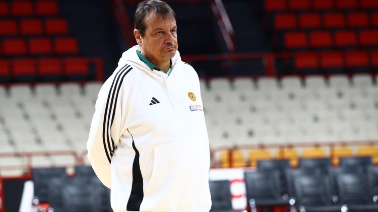 Άταμαν ενόψει Ολυμπιακού: «Έχουμε αυτοπεποίθηση, μπορούμε να κερδίσουμε»