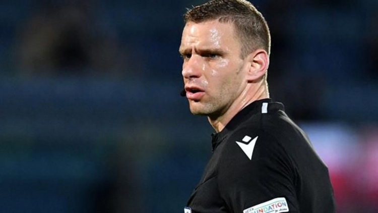 Ούγγρος διαιτητής με ελληνικής καταγωγής βοηθό στο Λανς - Παναθηναϊκός