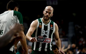 Προπονήθηκε παρά τις ενοχλήσεις ο Καλάθης