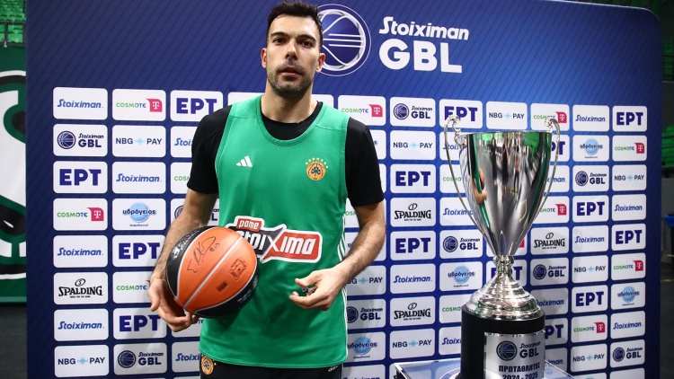 Σλούκας: «Αν αποτύχουμε να πάρουμε το πρωτάθλημα, η χρονιά παίρνει πολύ αρνητικό πρόσημο. Θα παλέψουμε»