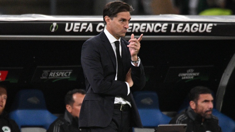 Αλόνσο: «Κάναμε καλό πρώτο ημίχρονο απέναντι σε ομάδα της Premier League, πρώτος στόχος είναι το πρωτάθλημα»