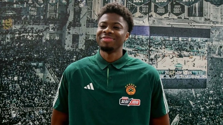 Οι πρώτες φωτογραφίες του Κ. Αντετοκούνμπο στον Παναθηναϊκό (pics)