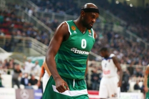 Σίνγκλετον: &quot;Γι&#039; αυτό δεν υπέγραψα, θέλω όλα τα τρόπαια&quot;