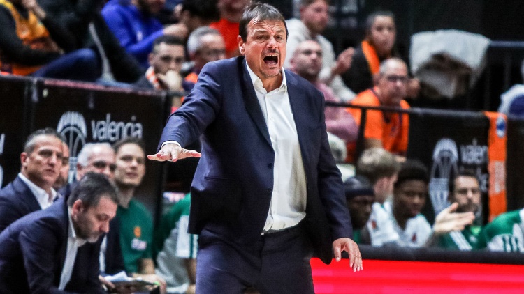 Αταμάν: «Μεγάλη νίκη γιατί κερδίσαμε χωρίς τον Σλούκα»