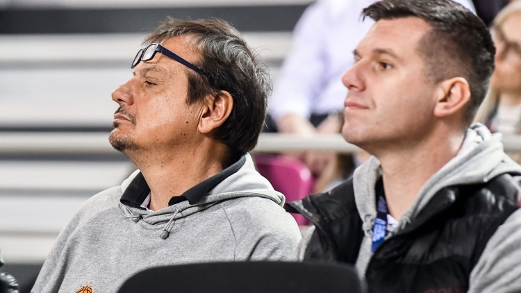 Μπετσίροβιτς στη συνέντευξη Τύπου: «Κάποιοι παίκτες του Ολυμπιακού δε σεβάστηκαν τον προπονητή μας»