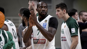 Τα χρόνια πολλά του Παναθηναϊκού στον Λάσμε (pic)