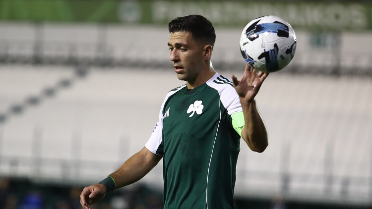 Τράβηγμα ο Μπακασέτας – Εκτός δράσης για 7-10 ημέρες