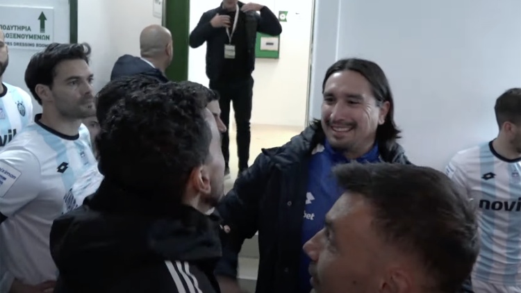 Οι αγκαλιές του Ζέκα με τους Λέτο και Νίνη στην παρακάμερα του Παναθηναϊκός - Κηφισιά (vid)