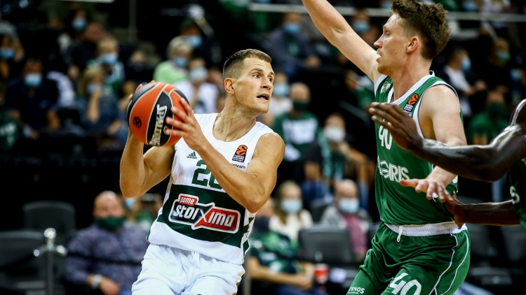 Νέντοβιτς: «Πρέπει να συνεχίσουμε να δουλεύουμε, αυτή είναι η αρχή»