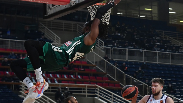 «Ταύρος» ο Παναθηναϊκός ισοπέδωσε την Μπασκόνια στο ΟΑΚΑ